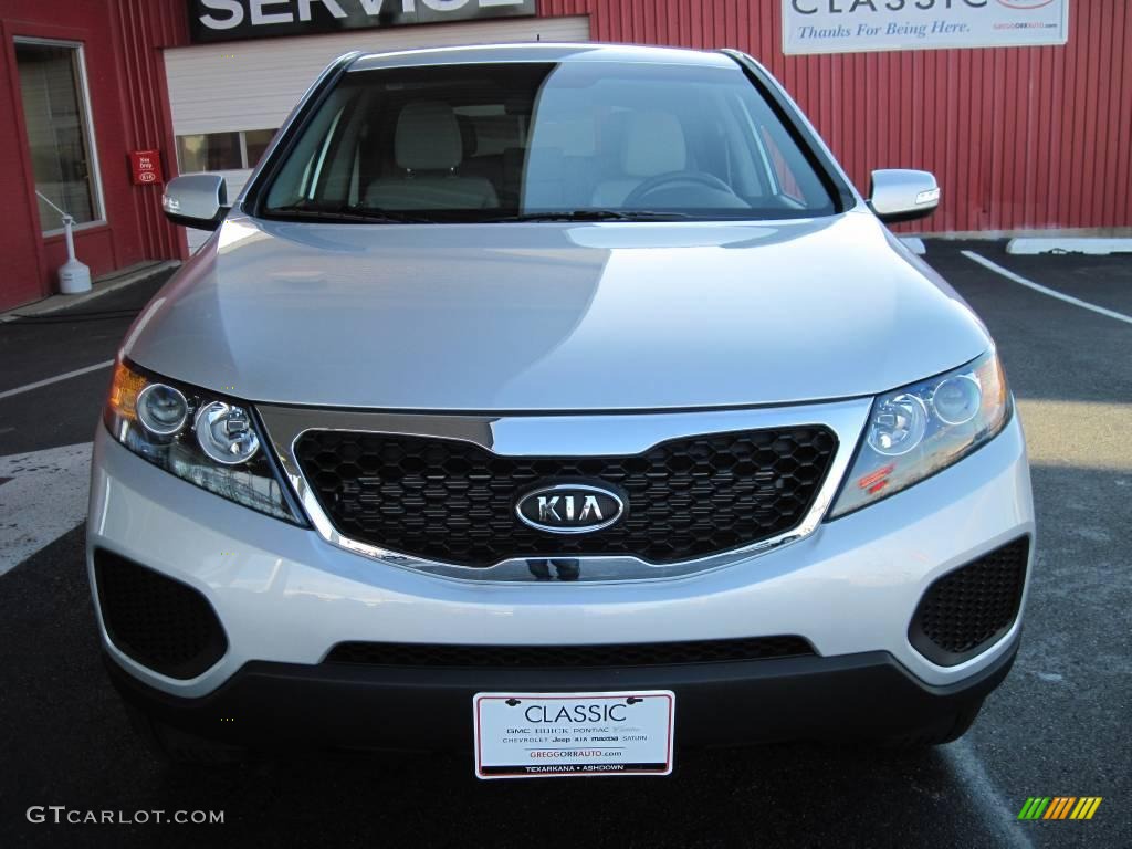 2011 Sorento LX - Bright Silver / Gray photo #5