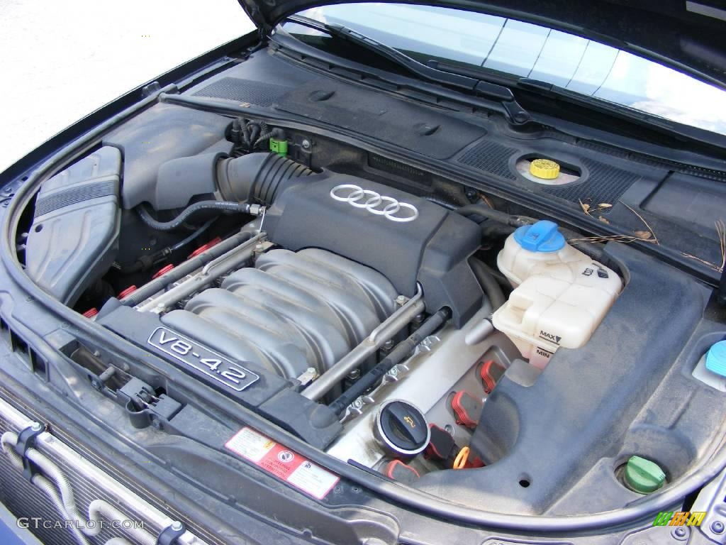 2004 S4 4.2 quattro Sedan - Moro Blue Pearl Effect / Black/Blue photo #11