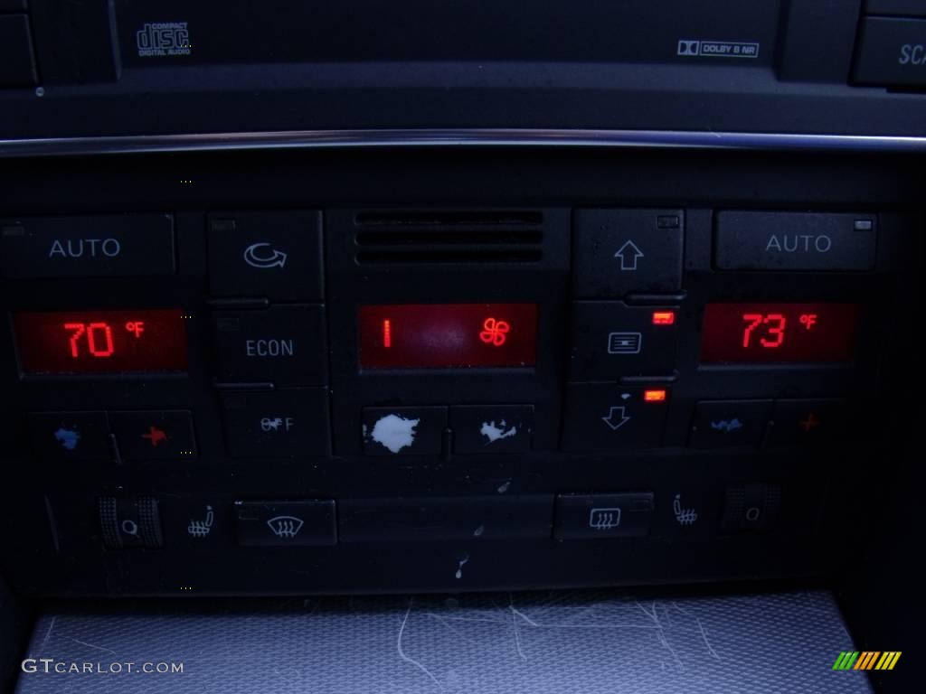 2004 S4 4.2 quattro Sedan - Moro Blue Pearl Effect / Black/Blue photo #22