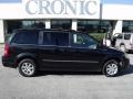 2009 Brilliant Black Crystal Pearl Chrysler Town & Country Touring  photo #1