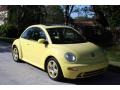 2001 Yellow Volkswagen New Beetle Sport Edition Coupe  photo #17
