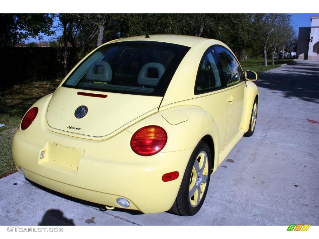 2001 New Beetle Sport Edition Coupe - Yellow / Light Grey photo #24