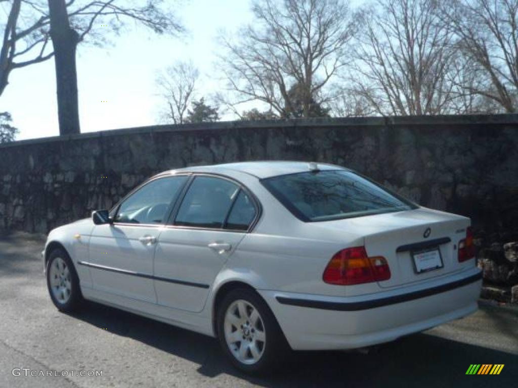 2005 3 Series 325i Sedan - Alpine White / Sand photo #20