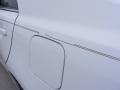 Super White - Camry LE Photo No. 20
