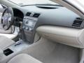 Super White - Camry LE Photo No. 23