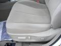 Super White - Camry LE Photo No. 33