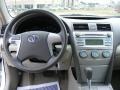 Super White - Camry LE Photo No. 35