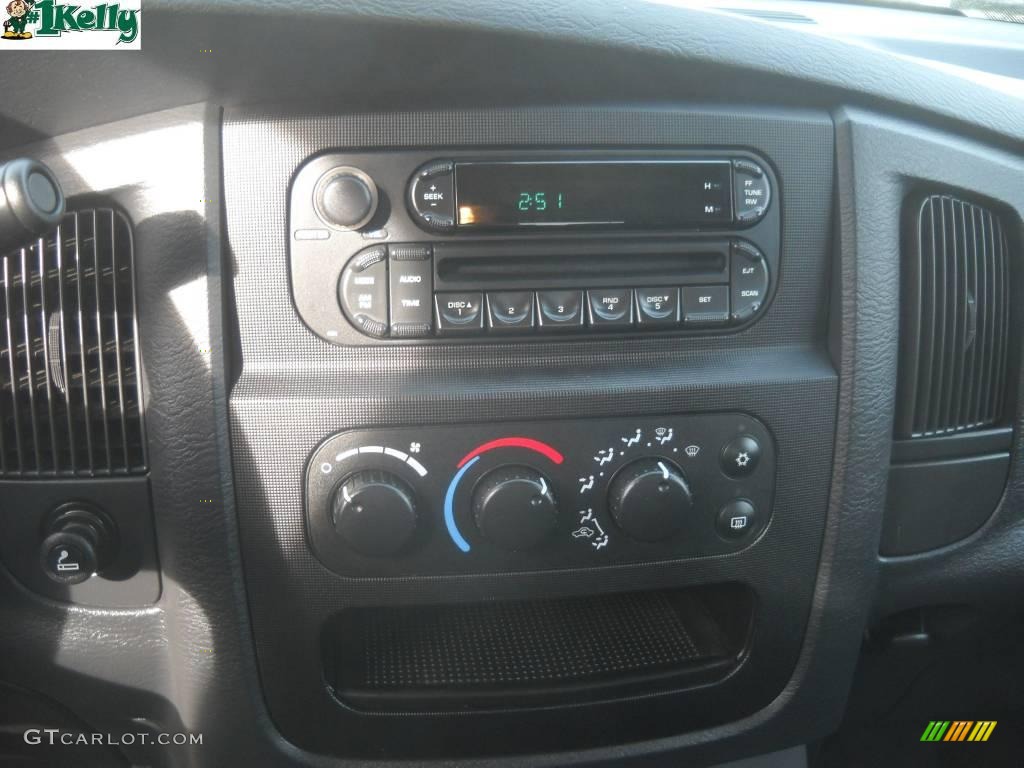 2005 Ram 1500 SLT Quad Cab 4x4 - Solar Yellow / Dark Slate Gray photo #17