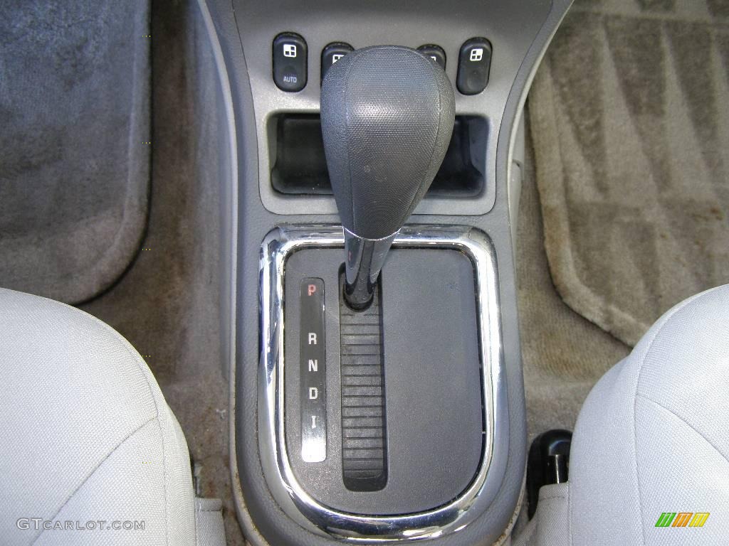 2006 HHR LS - Dark Silver Metallic / Gray photo #12