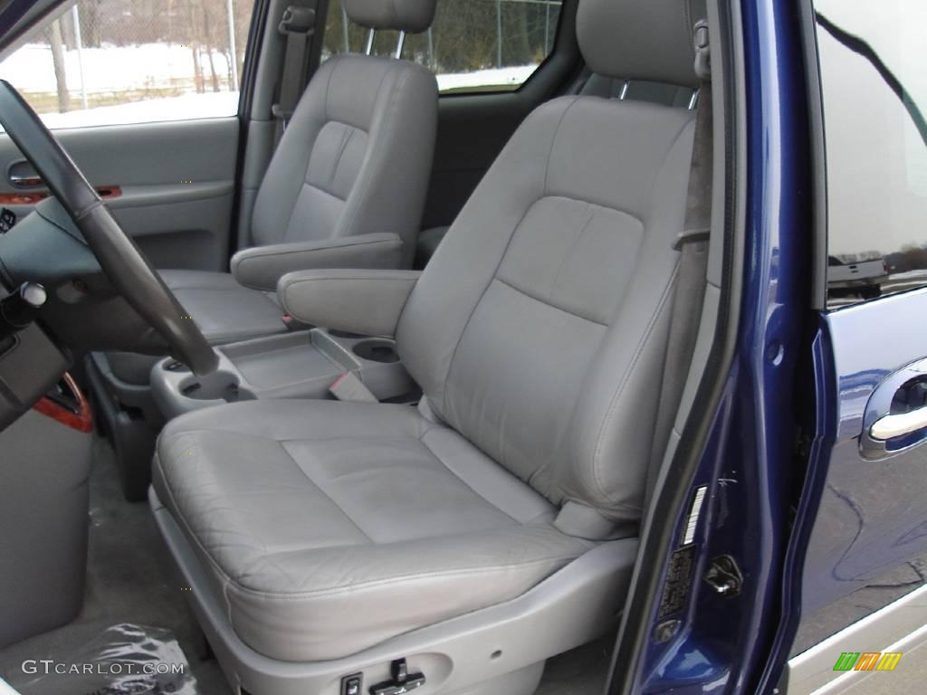 2004 Sedona EX - Imperial Blue / Gray photo #13