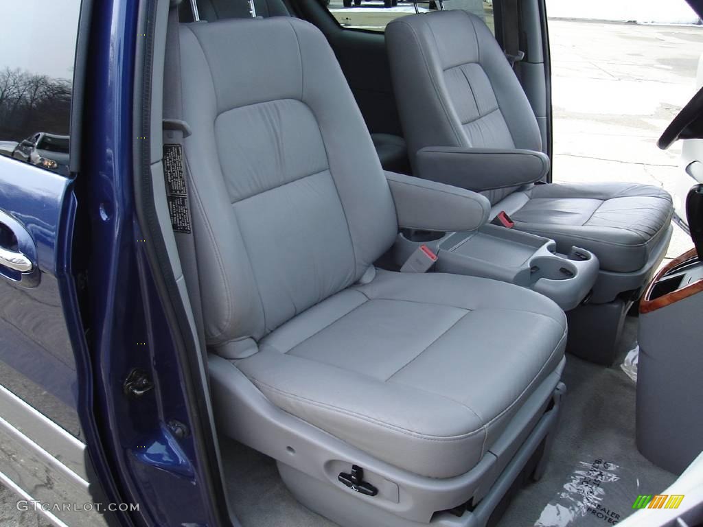 2004 Sedona EX - Imperial Blue / Gray photo #14