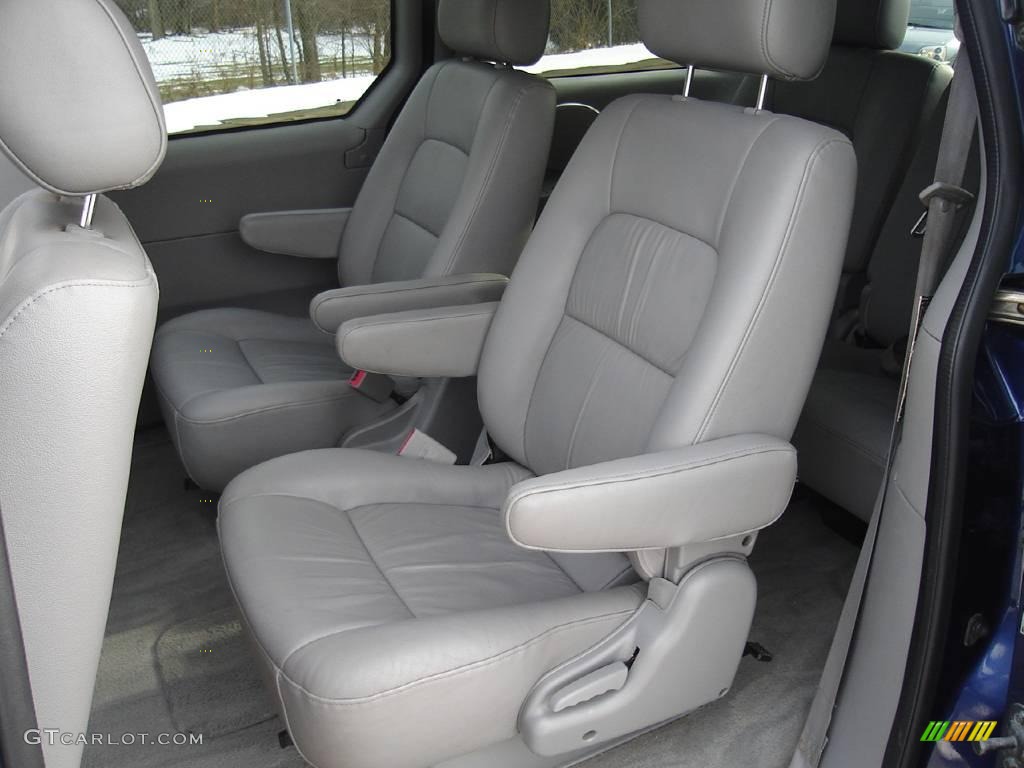 2004 Sedona EX - Imperial Blue / Gray photo #16
