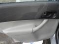 2005 CD Silver Metallic Ford Focus ZX5 SES Hatchback  photo #21