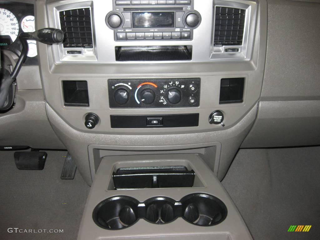 2008 Ram 1500 Big Horn Edition Quad Cab - Inferno Red Crystal Pearl / Medium Slate Gray photo #25