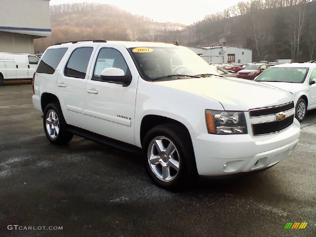 2007 Tahoe LT 4x4 - Summit White / Light Cashmere/Ebony photo #3