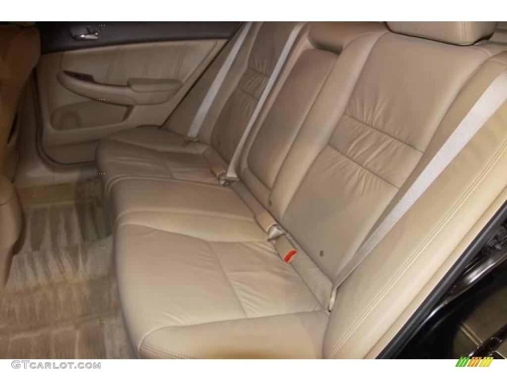 2006 Accord EX-L V6 Sedan - Nighthawk Black Pearl / Ivory photo #7