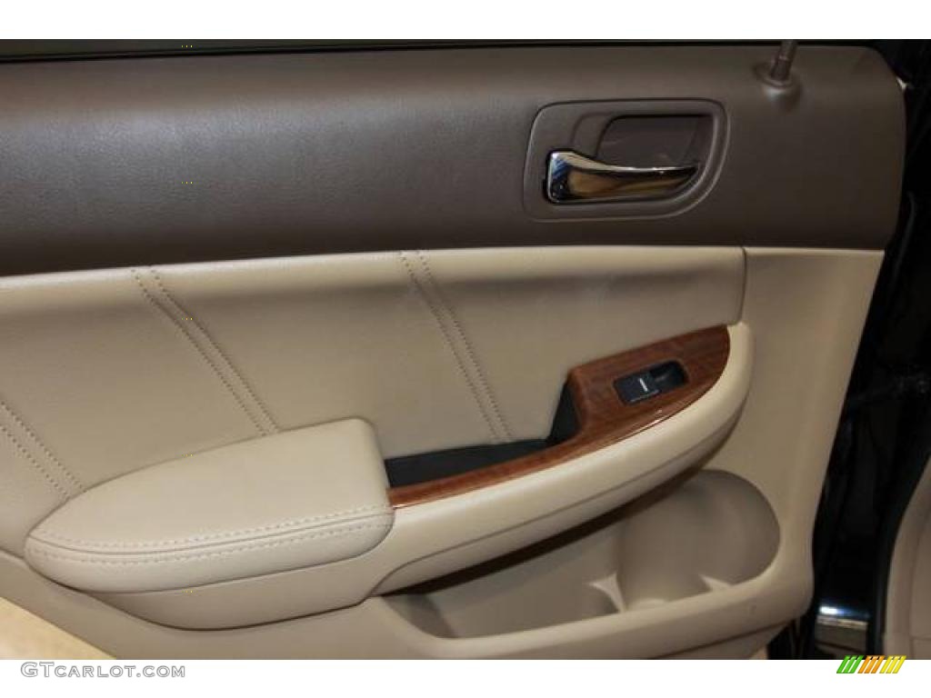 2006 Accord EX-L V6 Sedan - Nighthawk Black Pearl / Ivory photo #25