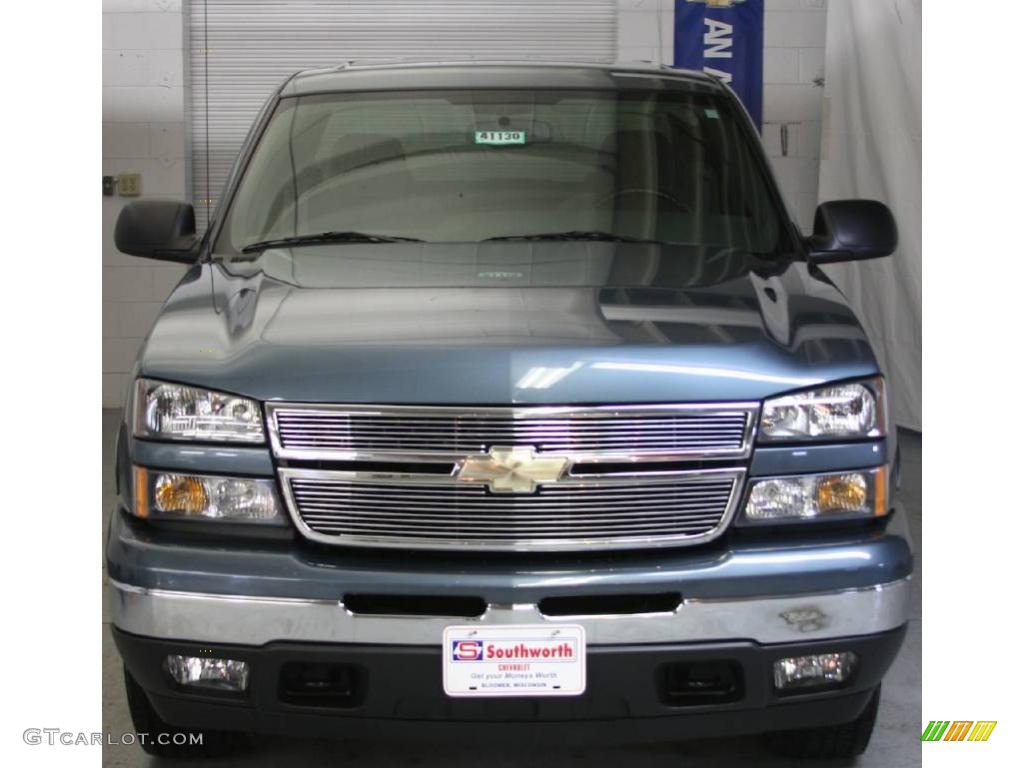 2006 Silverado 1500 LT Crew Cab 4x4 - Blue Granite Metallic / Dark Charcoal photo #2