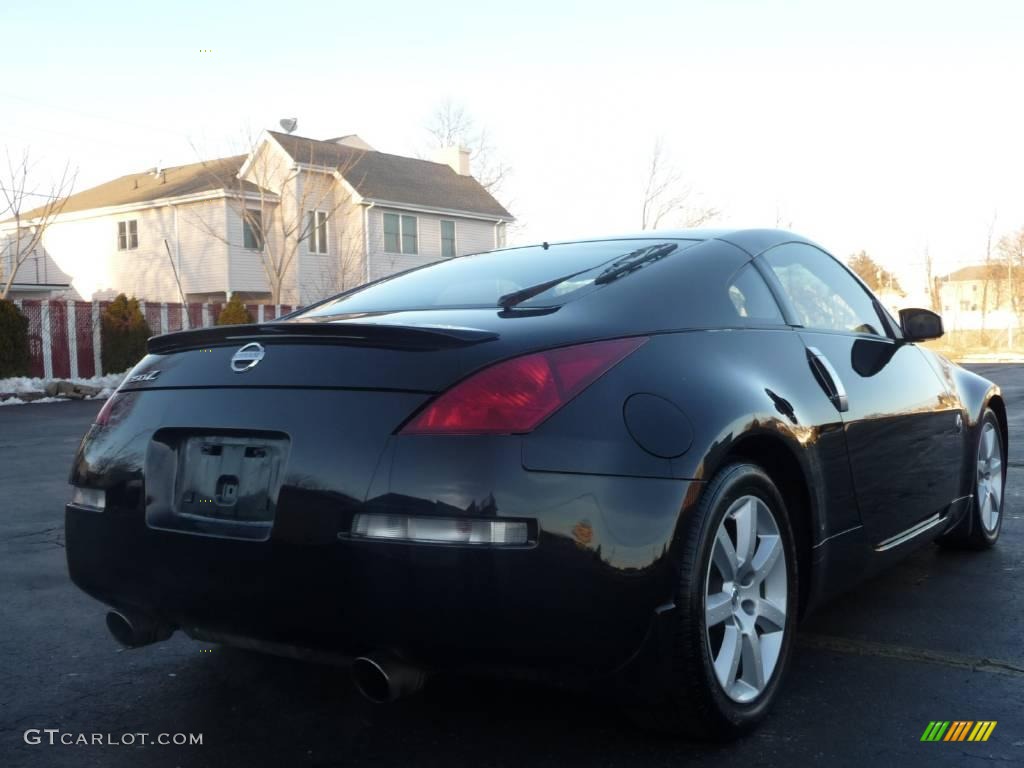 2005 350Z Touring Coupe - Super Black / Charcoal photo #3