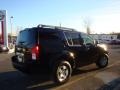 2006 Super Black Nissan Pathfinder S 4x4  photo #10