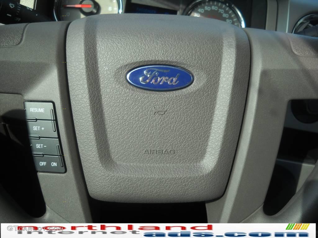 2010 F150 XLT SuperCab 4x4 - Vermillion Red / Medium Stone photo #19