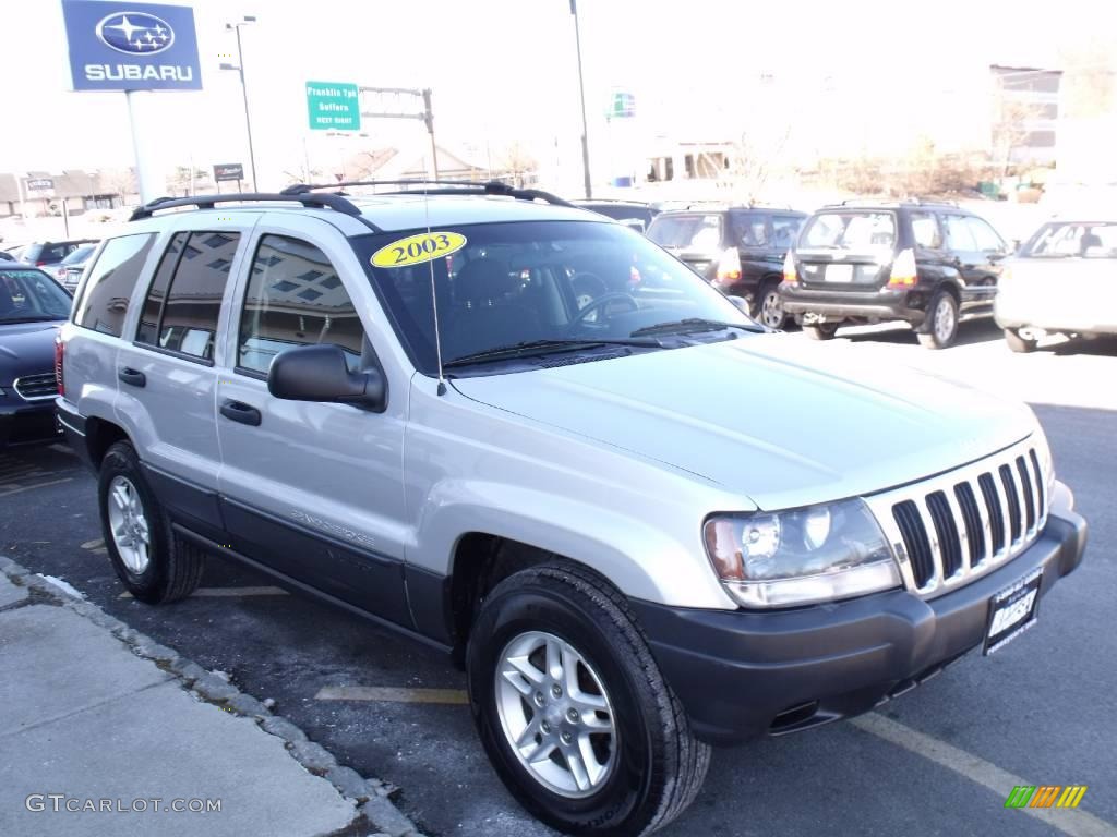 2003 Grand Cherokee Laredo 4x4 - Bright Silver Metallic / Dark Slate Gray photo #5