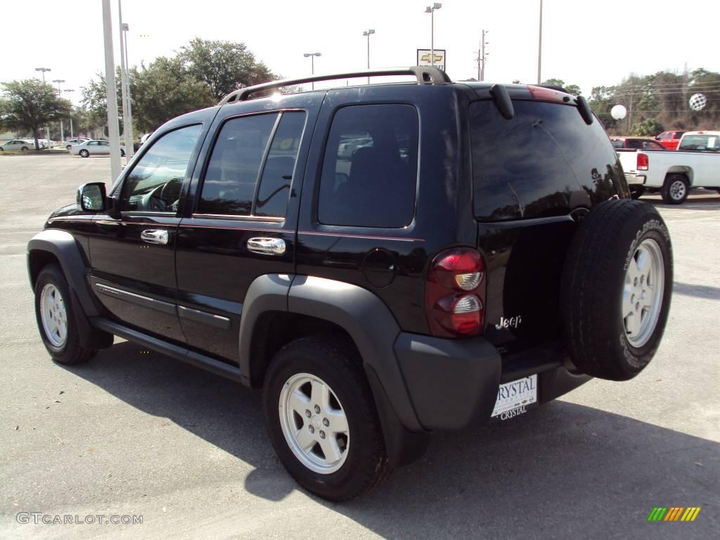 2006 Liberty Sport - Black / Medium Slate Gray photo #3