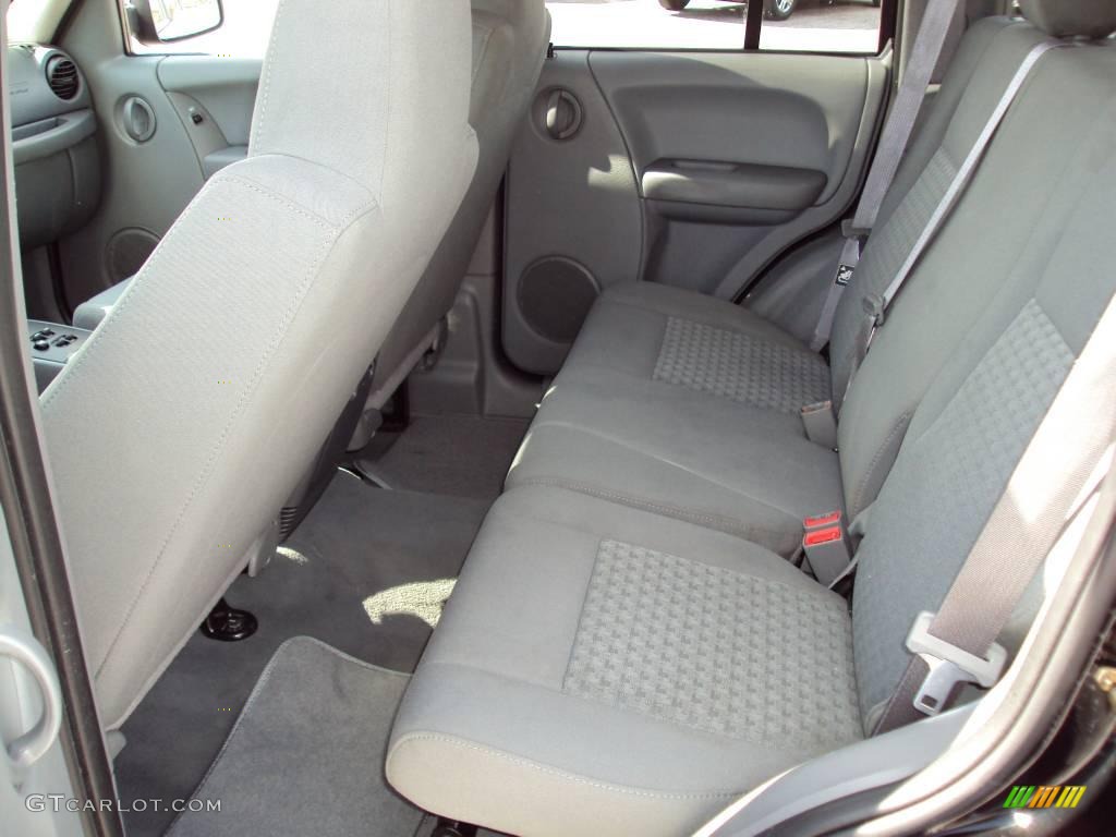 2006 Liberty Sport - Black / Medium Slate Gray photo #5