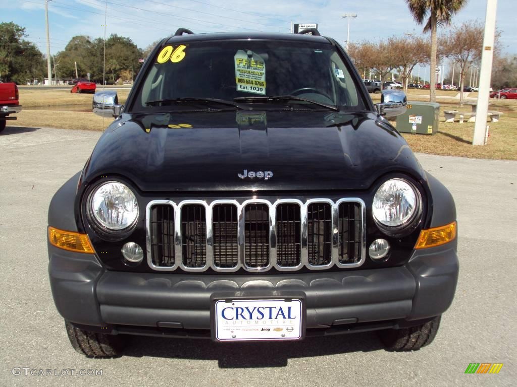 2006 Liberty Sport - Black / Medium Slate Gray photo #14