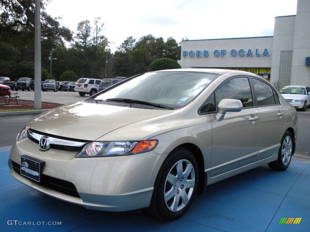 Borrego Beige Metallic Honda Civic