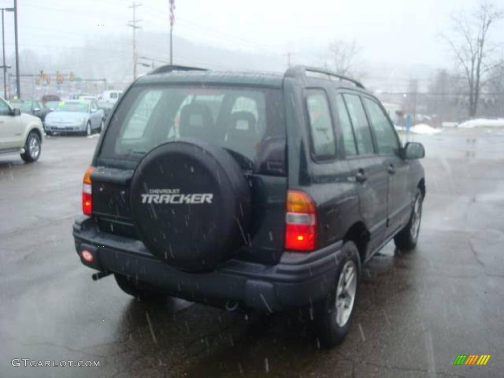 2003 Tracker 4WD Hard Top - Dark Green Metallic / Medium Gray photo #4