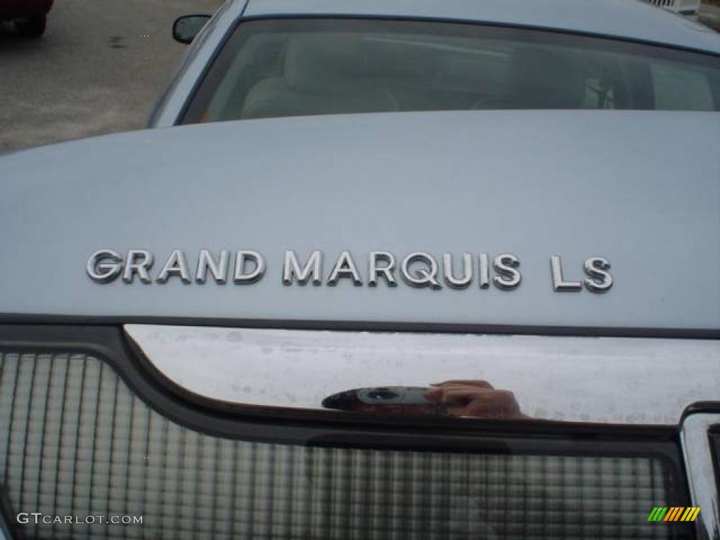 2009 Grand Marquis LS - Light Ice Blue Metallic / Medium Light Stone photo #13