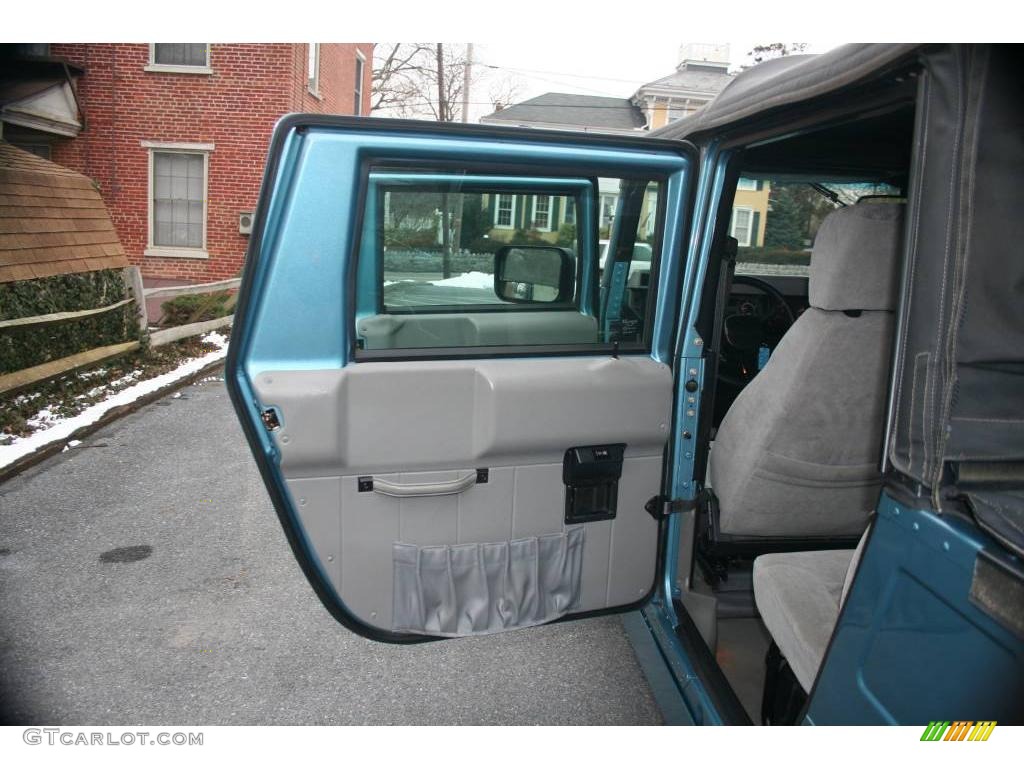 2001 H1 Soft Top - Ocean Blue Metallic / Cloud Gray photo #13