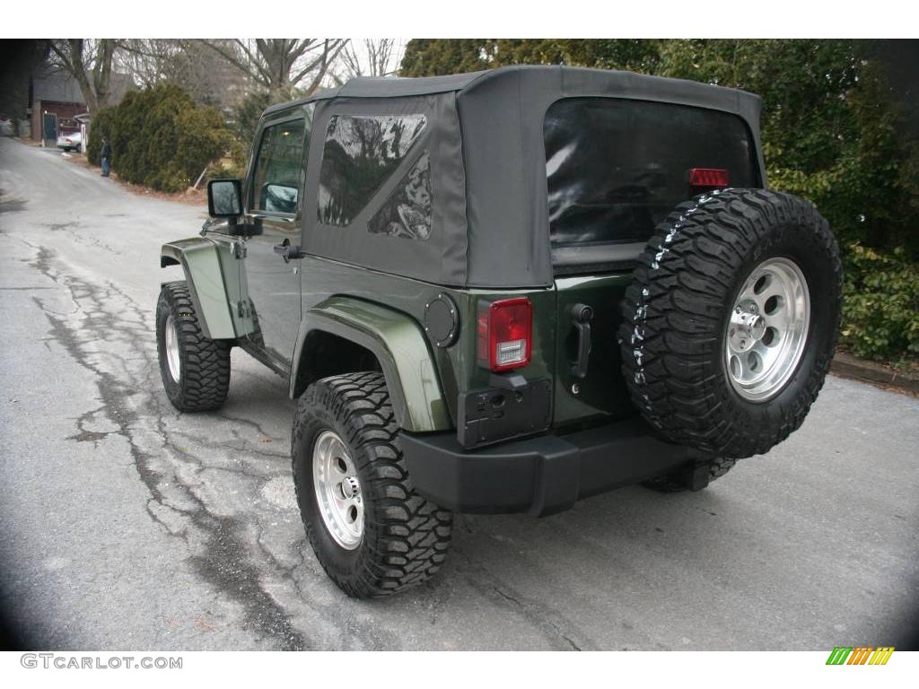 2007 Wrangler Sahara 4x4 - Jeep Green Metallic / Dark Slate Gray/Medium Slate Gray photo #4