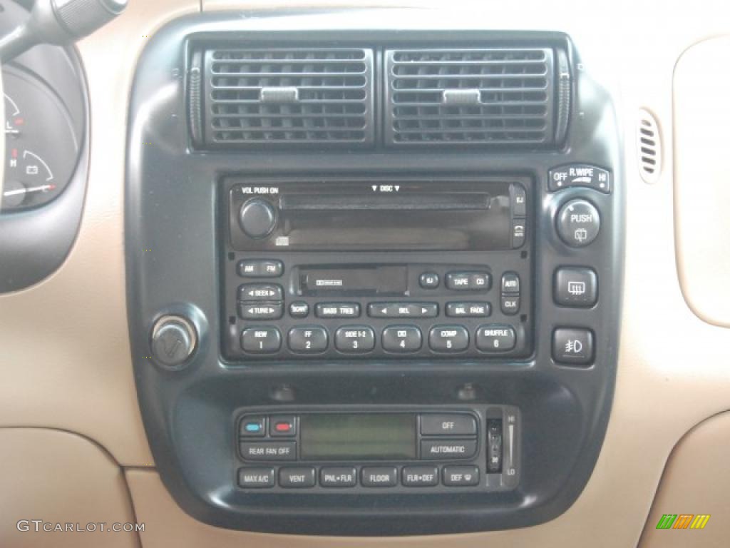 2000 Explorer Eddie Bauer 4x4 - Medium Wedgewood Blue Metallic / Medium Prairie Tan photo #13