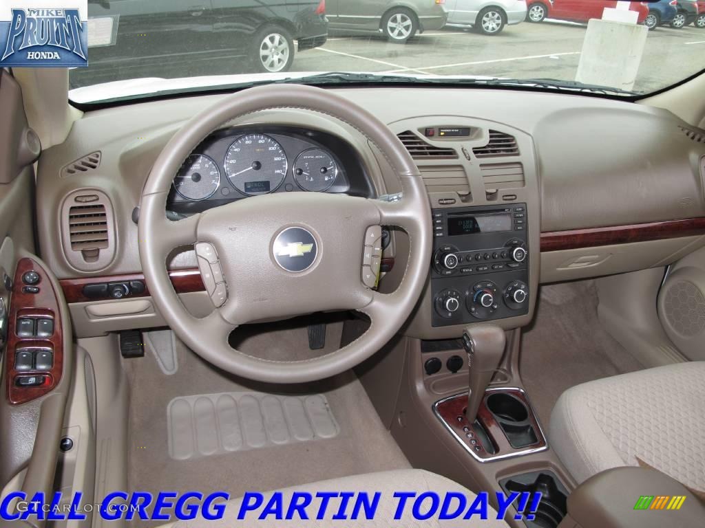 2007 Malibu LT Sedan - White / Cashmere Beige photo #15