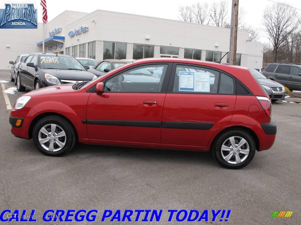 2009 Rio Rio5 LX Hatchback - Tropical Red / Gray photo #1