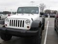 Stone White - Wrangler Unlimited X Photo No. 1