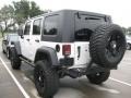 Stone White - Wrangler Unlimited X Photo No. 2