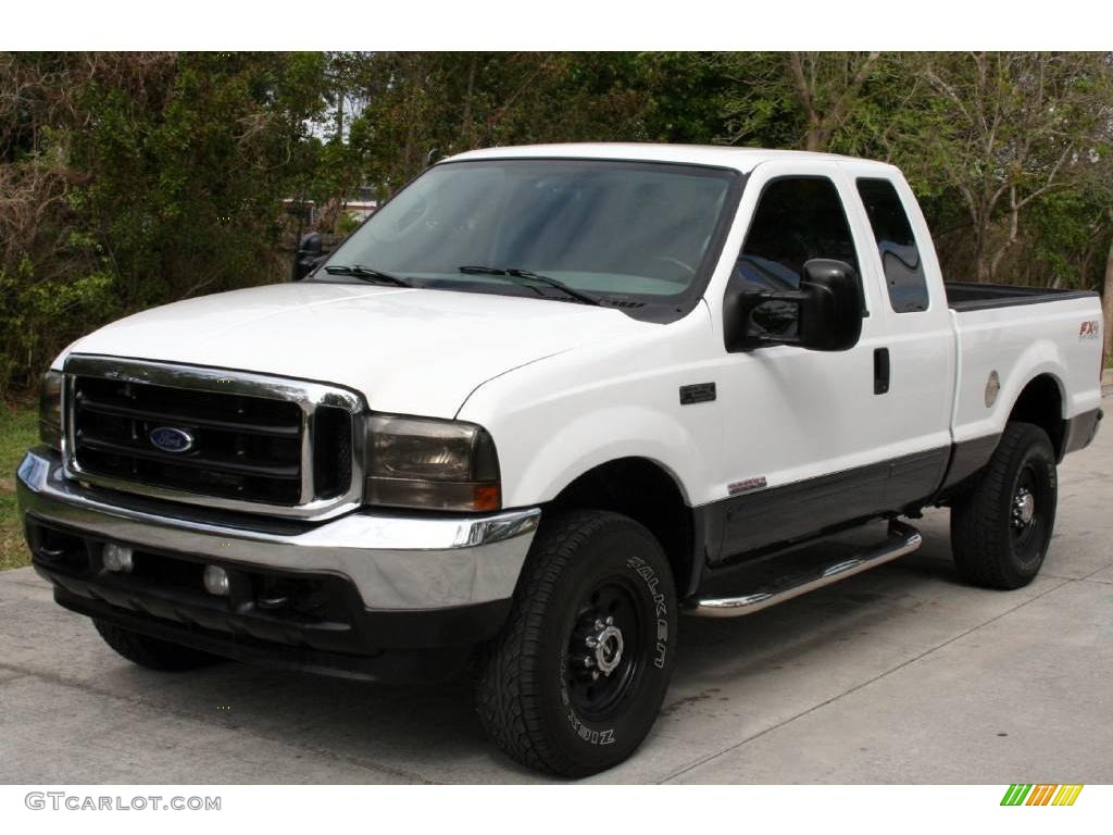 Oxford White Ford F250 Super Duty