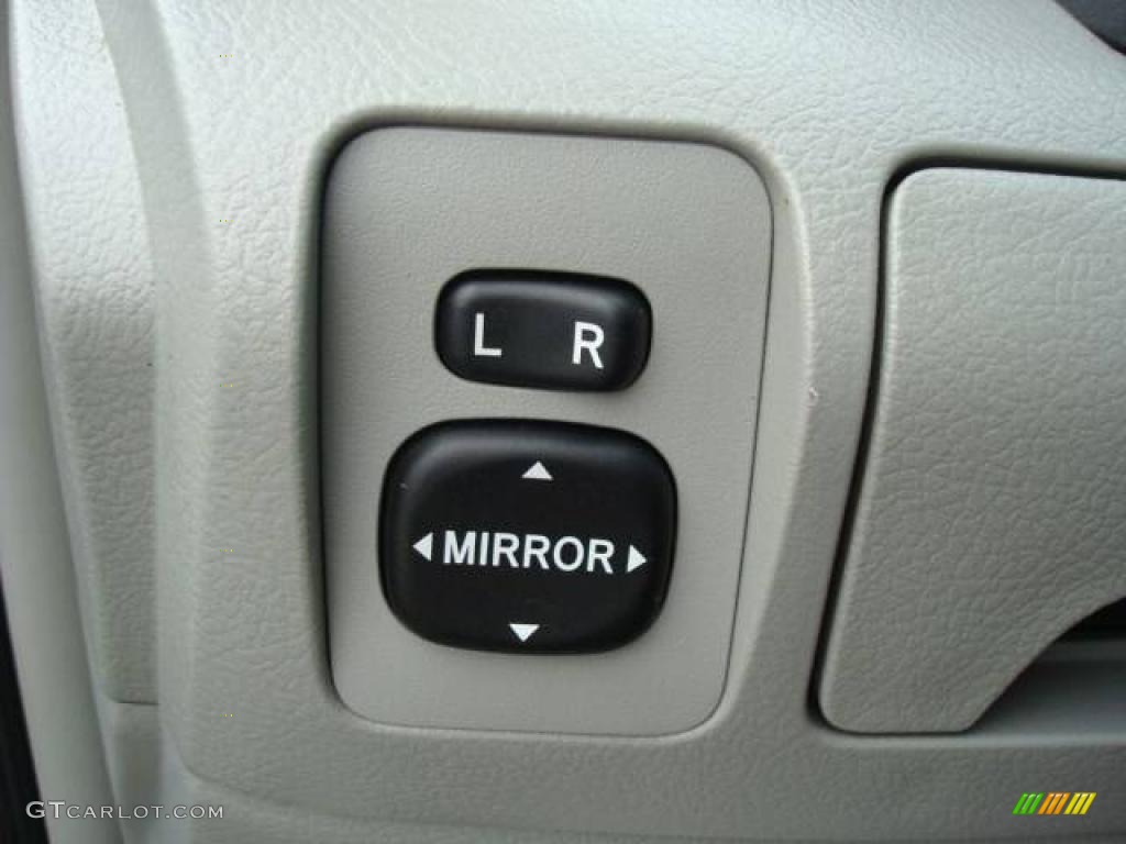 2008 Camry LE - Black / Ash photo #16