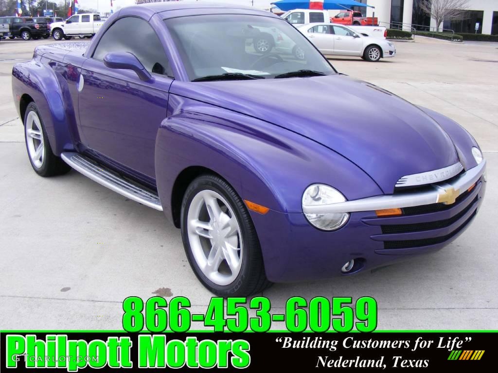 2004 SSR  - Ultra Violet Blue Metallic / Ebony photo #1