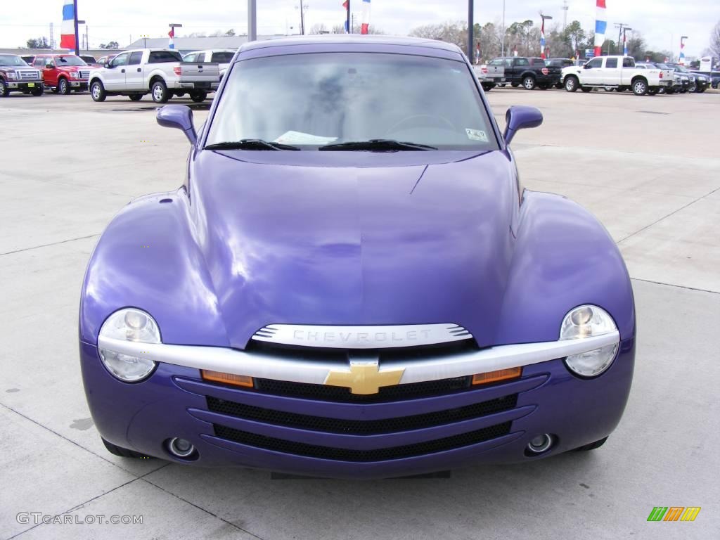 2004 SSR  - Ultra Violet Blue Metallic / Ebony photo #8