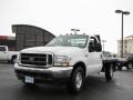 2002 Oxford White Ford F350 Super Duty XL Regular Cab Chassis  photo #2