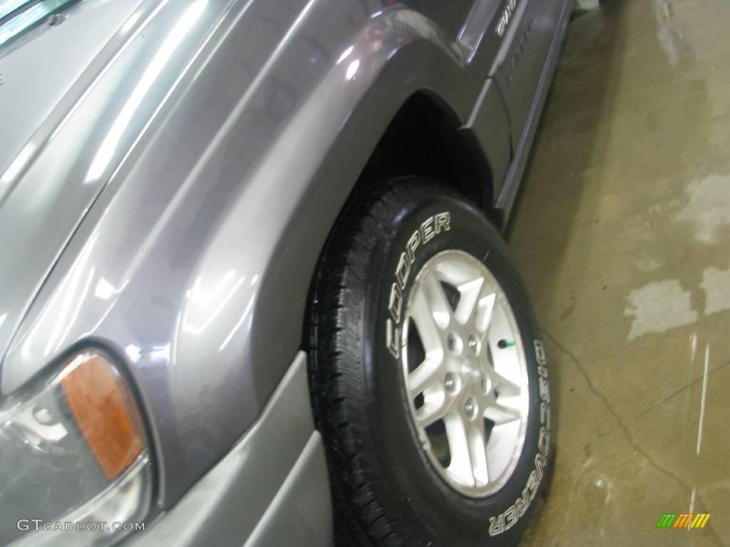 2003 Grand Cherokee Laredo 4x4 - Graphite Metallic / Dark Slate Gray photo #6
