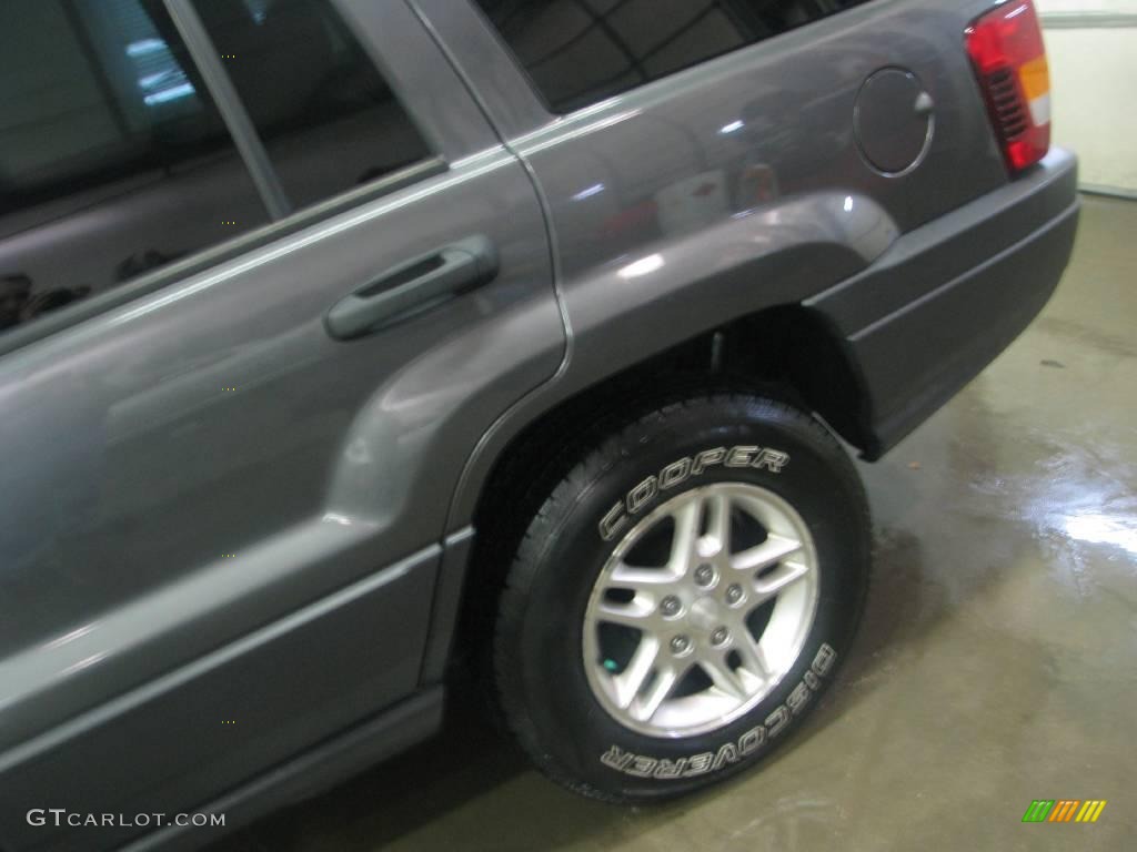 2003 Grand Cherokee Laredo 4x4 - Graphite Metallic / Dark Slate Gray photo #8