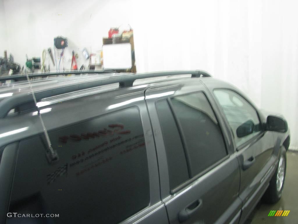 2003 Grand Cherokee Laredo 4x4 - Graphite Metallic / Dark Slate Gray photo #14