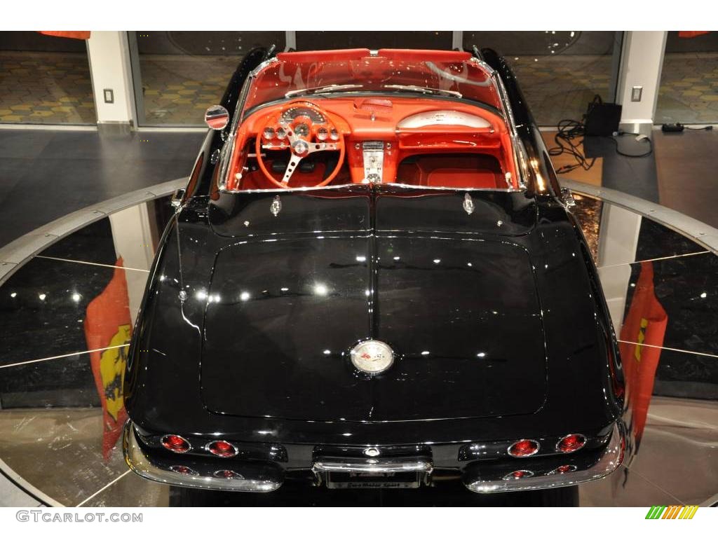 1961 Corvette Convertible - Tuxedo Black / Red photo #15