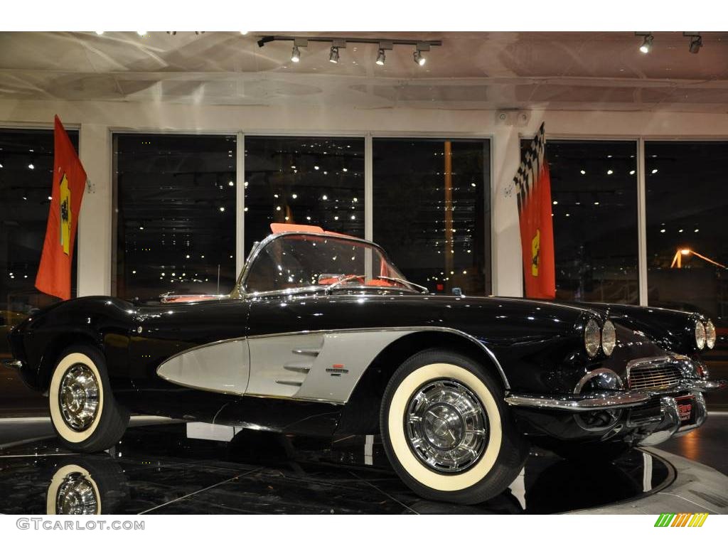 1961 Corvette Convertible - Tuxedo Black / Red photo #38