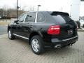 Black - Cayenne Tiptronic Photo No. 7